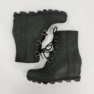Sorel Joan of Arctic Wedge II Boot Lace Up in Black Size 11